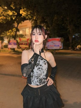 Leona Zhen (Instagram)